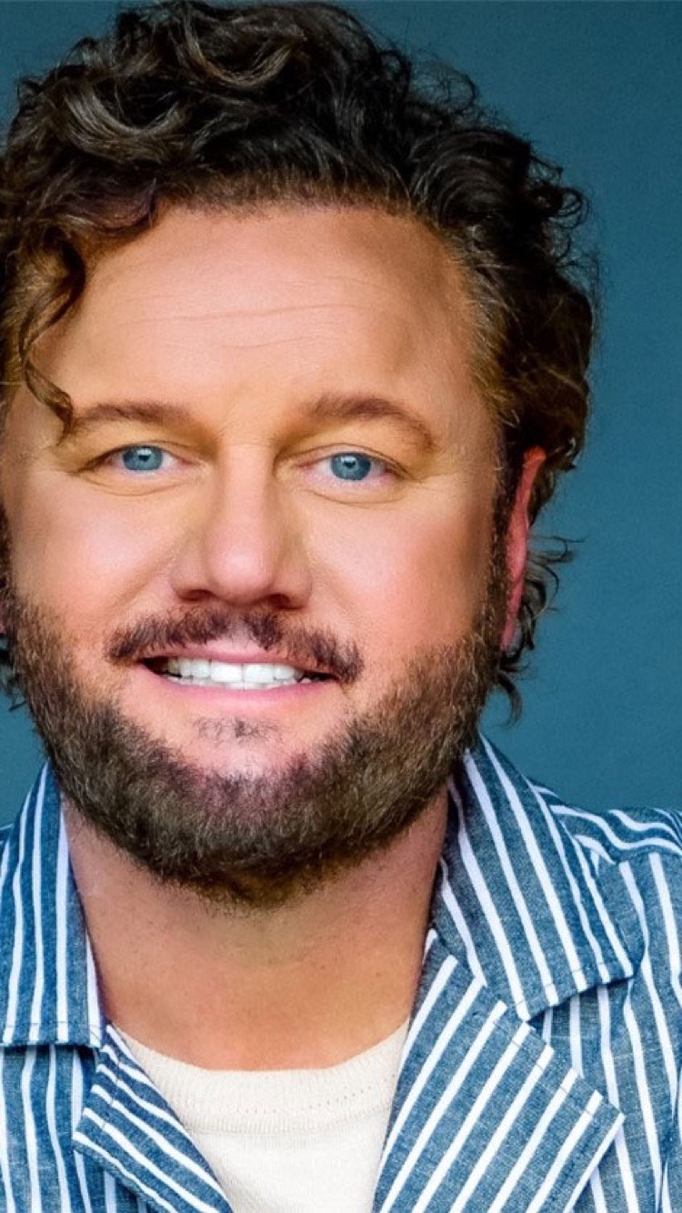 David Phelps and Selah